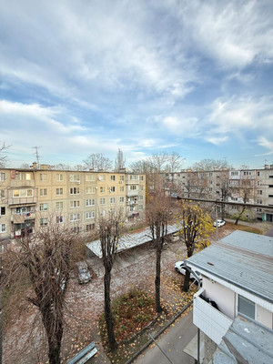 Продам двухкомнатную (2-комн.) квартиру, Ватутина ул, 25, Нальчик г