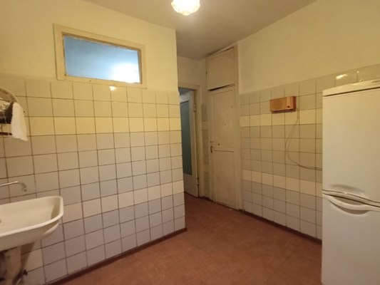 Продам двухкомнатную (2-комн.) квартиру, Киевская ул, 169, Симферополь г