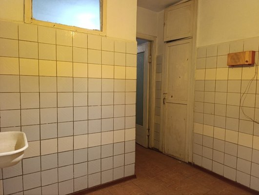 Продам двухкомнатную (2-комн.) квартиру, Киевская ул, 169, Симферополь г