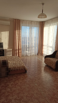 Продам двухкомнатную (2-комн.) квартиру, Крымская ул, 171, Анапа г