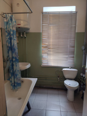 Продам двухкомнатную (2-комн.) квартиру, Крымская ул, 171, Анапа г