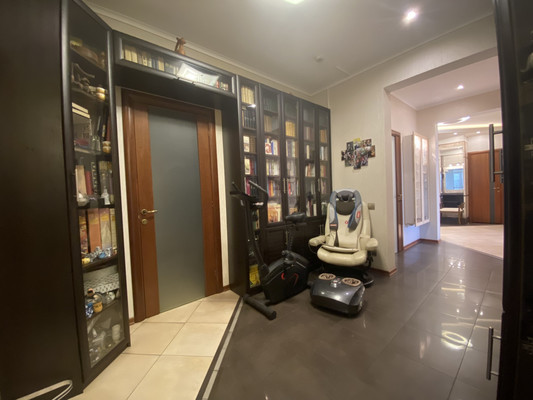 Продам многокомнатную квартиру, Клары Цеткин ул, 18Бк1, Москва г