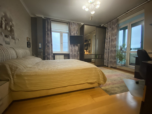 Продам многокомнатную квартиру, Клары Цеткин ул, 18Бк1, Москва г