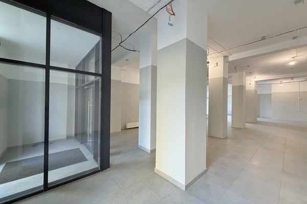 Сдам коммерческое помещение 143 м2, Сурикова ул, 63/2, Екатеринбург г