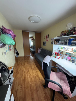 Продам двухкомнатную (2-комн.) квартиру, Карла Маркса ул, 37кб, Ишим г