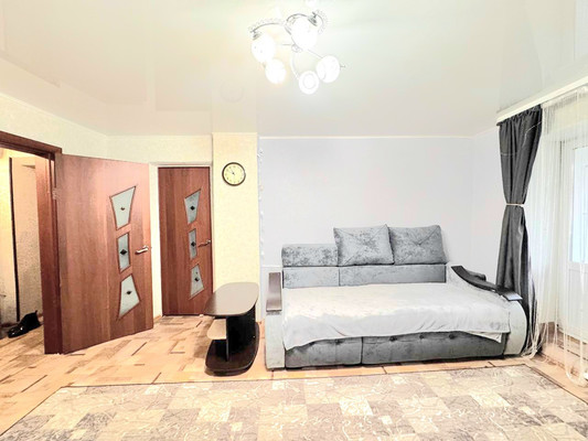 Продам двухкомнатную (2-комн.) квартиру, Казанская ул, 39, Ишим г