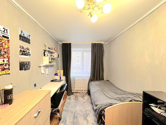 Продам двухкомнатную (2-комн.) квартиру, Казанская ул, 39, Ишим г