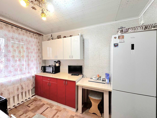 Продам двухкомнатную (2-комн.) квартиру, Казанская ул, 39, Ишим г