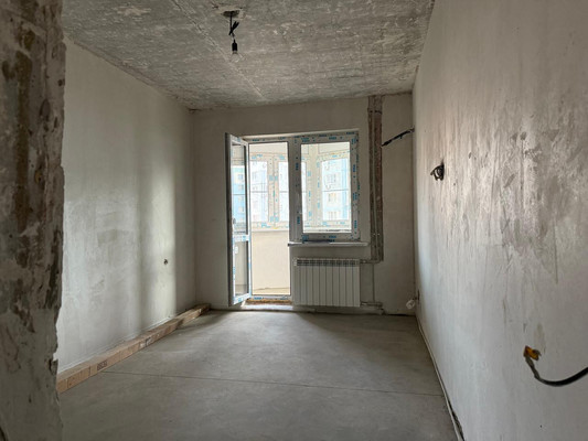 Продам трехкомнатную (3-комн.) квартиру, 339-й Стрелковой Дивизии ул, 17к3, Ростов-на-Дону г