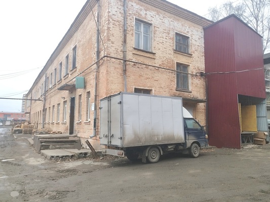 Сдам коммерческое помещение 532 м2, Маневровая ул, 31, Екатеринбург г