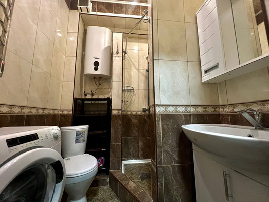 Продам однокомнатную (1-комн.) квартиру, Загородная (Центральный р-н) ул, 5/3, Сочи г