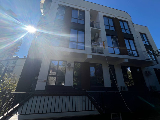 Продам однокомнатную (1-комн.) квартиру, Загородная (Центральный р-н) ул, 5/3, Сочи г