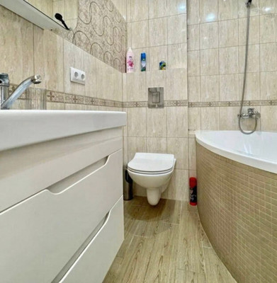 Продам однокомнатную (1-комн.) квартиру, Высокогорная ул, 47, Барановка с