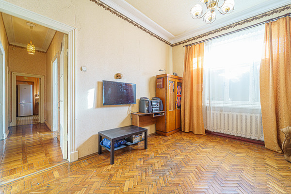 Продам многокомнатную квартиру, Комсомольский пр-кт, 49, Пермь г