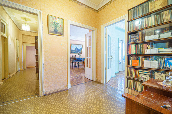 Продам многокомнатную квартиру, Комсомольский пр-кт, 49, Пермь г