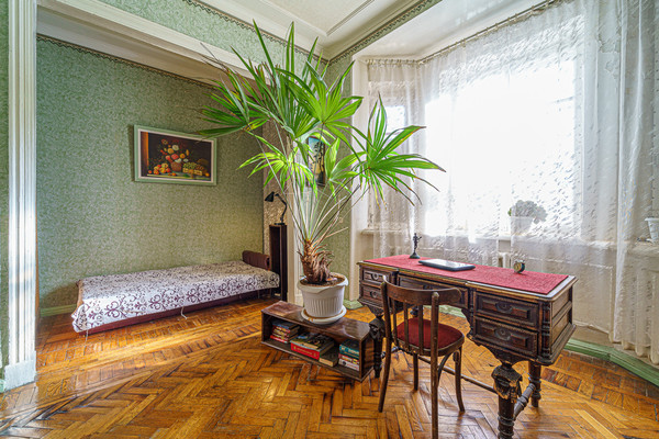 Продам многокомнатную квартиру, Комсомольский пр-кт, 49, Пермь г