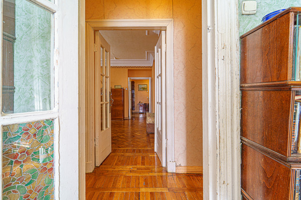 Продам многокомнатную квартиру, Комсомольский пр-кт, 49, Пермь г