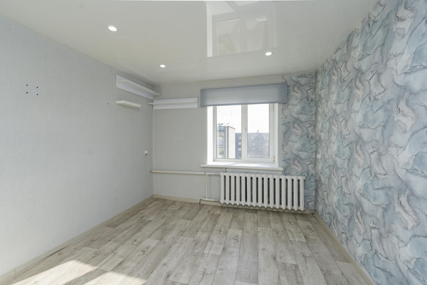 Продам трехкомнатную (3-комн.) квартиру, Карла Маркса ул, 2, Кондратово д