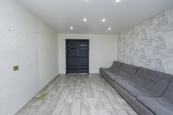 Продам трехкомнатную (3-комн.) квартиру, Карла Маркса ул, 2, Кондратово д