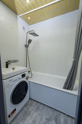 Продам трехкомнатную (3-комн.) квартиру, Карла Маркса ул, 2, Кондратово д