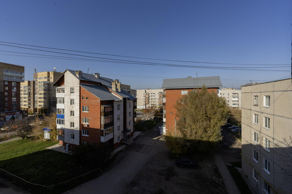 Продам трехкомнатную (3-комн.) квартиру, Карла Маркса ул, 2, Кондратово д