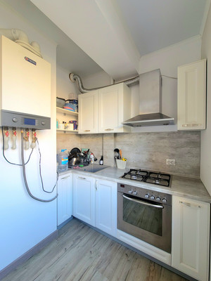 Продам двухкомнатную (2-комн.) квартиру, Волжская (Центральный р-н) ул, 30/1, Сочи г