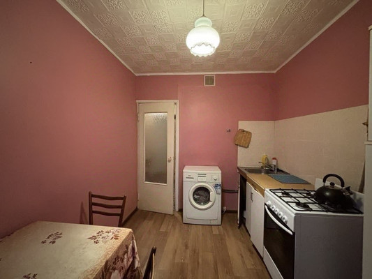 Продам однокомнатную (1-комн.) квартиру, Ферганская ул, 18к3, Москва г