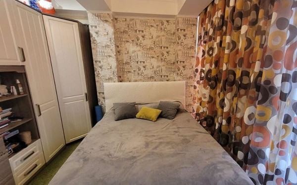 Продам двухкомнатную (2-комн.) квартиру, Макаренко (Центральный р-н) ул, 8к14, Сочи г