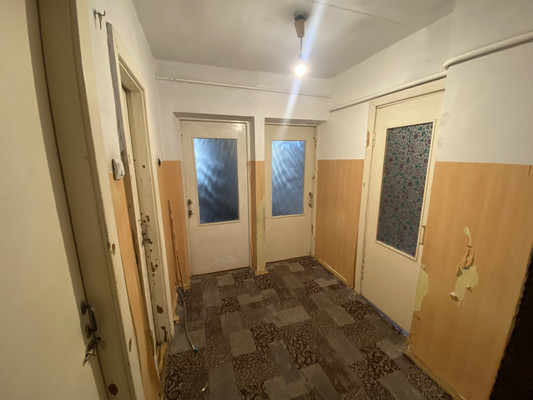 Продам трехкомнатную (3-комн.) квартиру, Тельмана ул, 3, Туапсе г