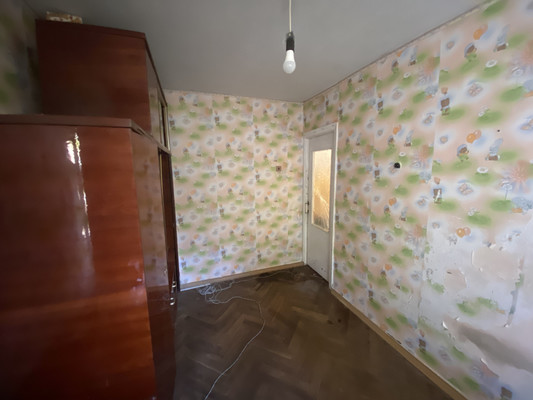 Продам трехкомнатную (3-комн.) квартиру, Тельмана ул, 3, Туапсе г