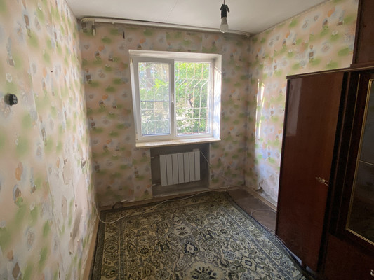 Продам трехкомнатную (3-комн.) квартиру, Тельмана ул, 3, Туапсе г