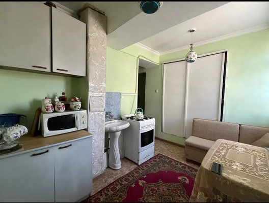 Продам двухкомнатную (2-комн.) квартиру, Стояна Джорова ул, 9, Махачкала г