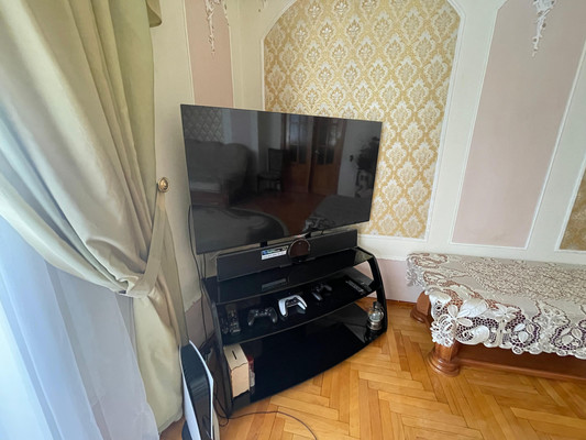 Продам трехкомнатную (3-комн.) квартиру, Кирова ул, 349, Нальчик г