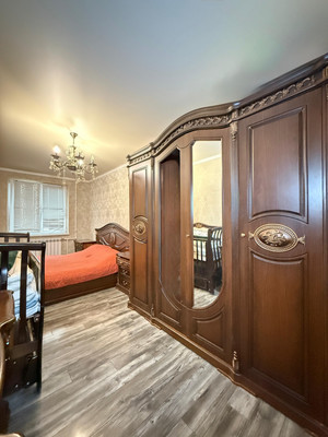 Продам двухкомнатную (2-комн.) квартиру, Калмыкова ул, 235, Нальчик г