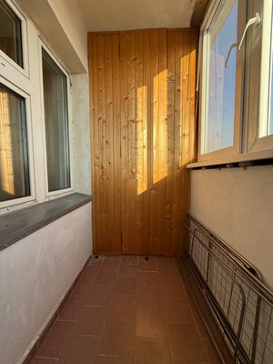 Продам однокомнатную (1-комн.) квартиру, Победы пр-кт, 100, Казань г