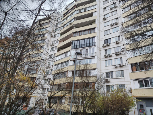 Продам двухкомнатную (2-комн.) квартиру, Дмитровка Б. ул, 20, Москва г