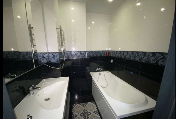 Продам однокомнатную (1-комн.) квартиру, Полтавский проезд, 2, Санкт-Петербург г