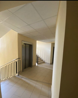 Продам однокомнатную (1-комн.) квартиру, Полтавский проезд, 2, Санкт-Петербург г