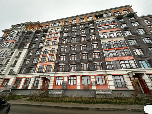 Продам трехкомнатную (3-комн.) квартиру, имени народной артистки СССР Галины Вишн ул, 6к2, Видное г