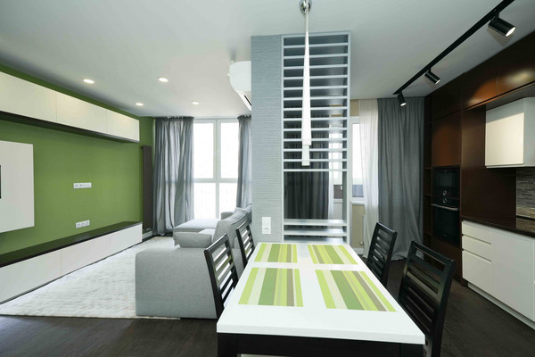 Продам двухкомнатную (2-комн.) квартиру, Российская ул, 79/3к2, Краснодар г