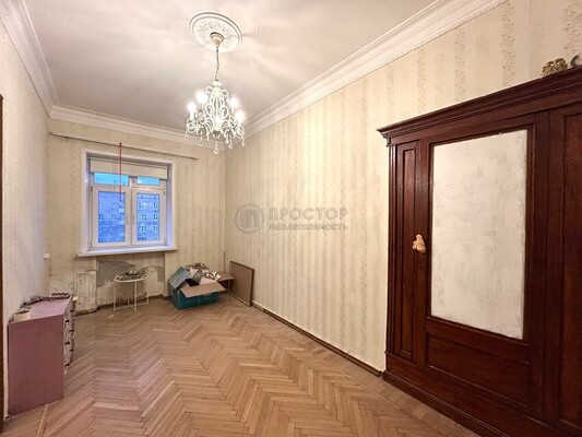 Продам трехкомнатную (3-комн.) квартиру, Яковоапостольский пер, 15, Москва г