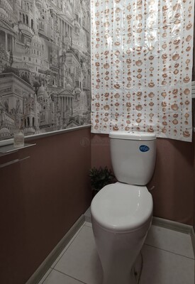 Продам двухкомнатную (2-комн.) квартиру, Лескова ул, 21, Москва г