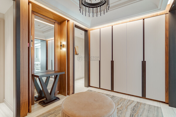 Продам многокомнатную квартиру, Корабельная ул, 17к3, Москва г