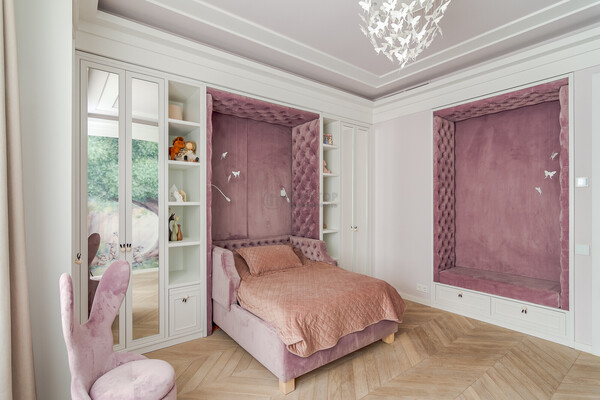 Продам многокомнатную квартиру, Корабельная ул, 17к3, Москва г