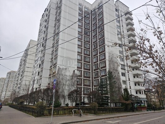 Продам однокомнатную (1-комн.) квартиру, Большая Набережная ул, 11к3, Москва г