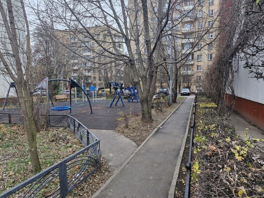 Продам однокомнатную (1-комн.) квартиру, Большая Набережная ул, 11к3, Москва г