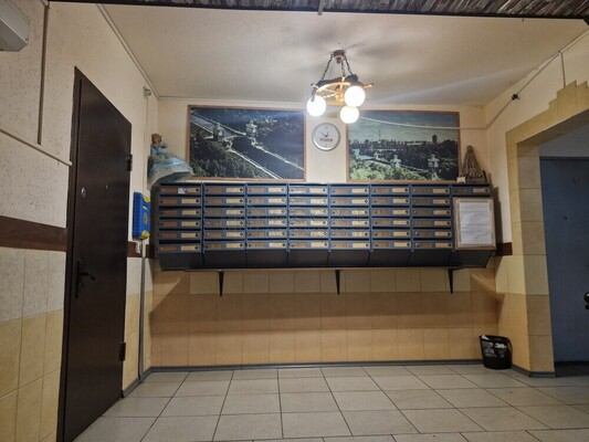 Продам однокомнатную (1-комн.) квартиру, Большая Набережная ул, 11к3, Москва г