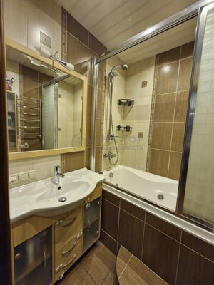 Продам однокомнатную (1-комн.) квартиру, Большая Набережная ул, 11к3, Москва г