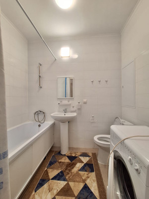 Продам двухкомнатную (2-комн.) квартиру, Нижегородская ул, 76к1, Москва г