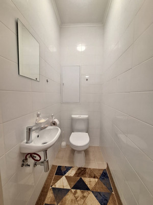 Продам двухкомнатную (2-комн.) квартиру, Нижегородская ул, 76к1, Москва г